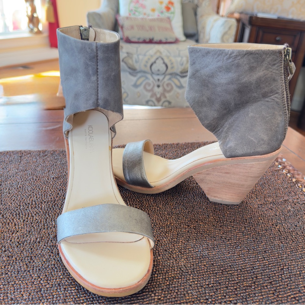 NWOT Koolaburra by Ugg Leather Peonie Ankle Cuff Sandal Boho
